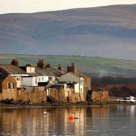 Teapot In Ennerdale - Hot Tub Pizza Oven Log Burner Vakantiehuis *