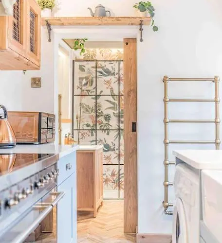 Teapot In Ennerdale - Hot Tub Pizza Oven Log Burner Cleator