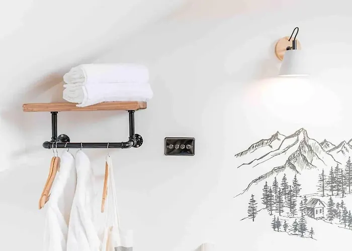 Teapot In Ennerdale - Hot Tub Pizza Oven Log Burner Cleator